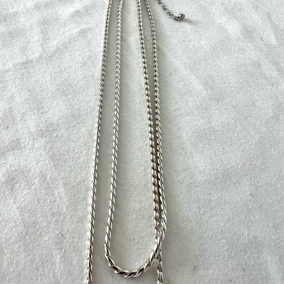 CAROLINE NERON silver tassel necklace ❤️ - Picture 5 of 7